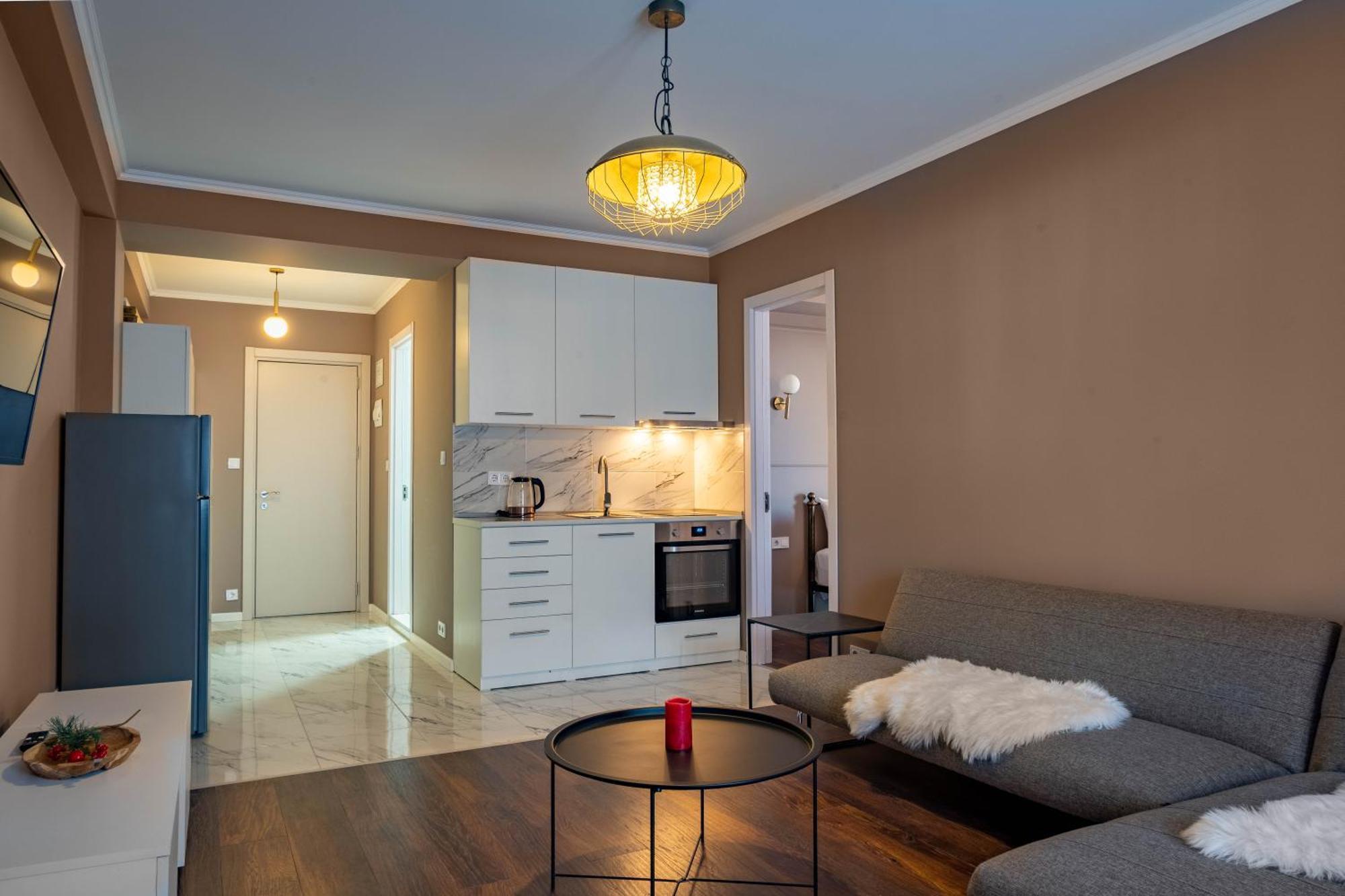 New Goodhost Appartement Goudaouri
